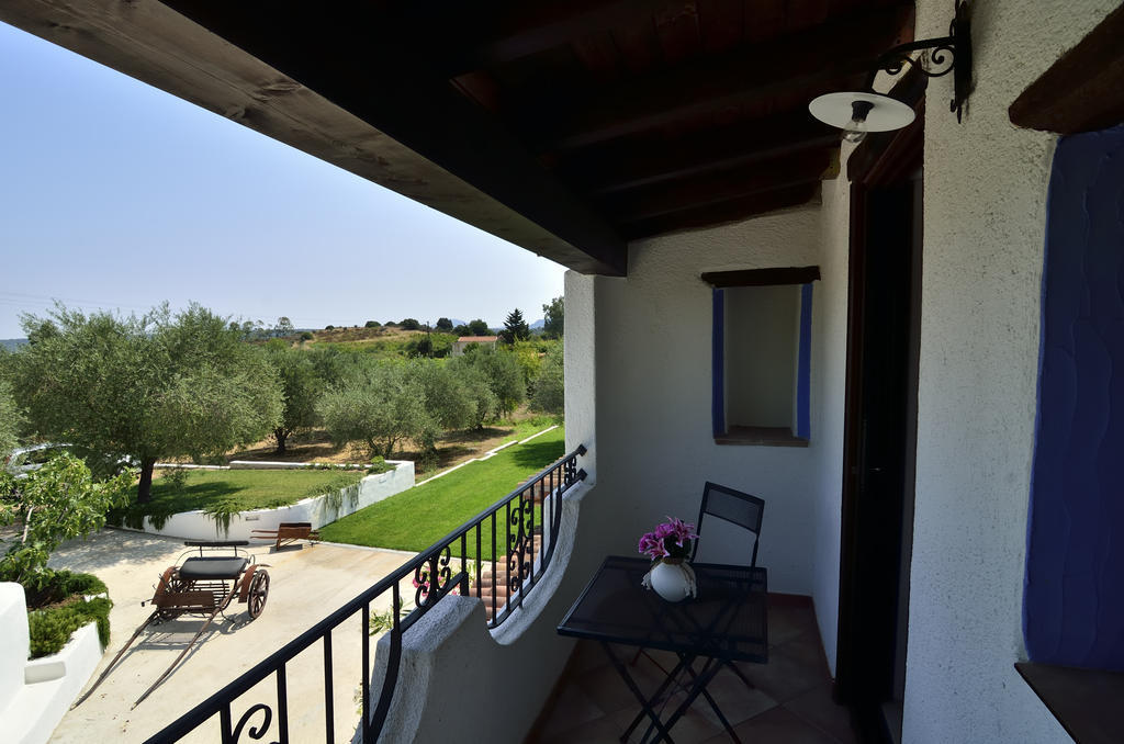 Agriturismo Guthiddai Oliena Exterior photo